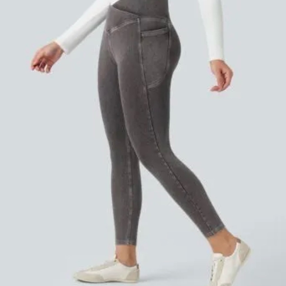 HALARA Charcoal Ponte High-Rise Leggings with Side Pocket